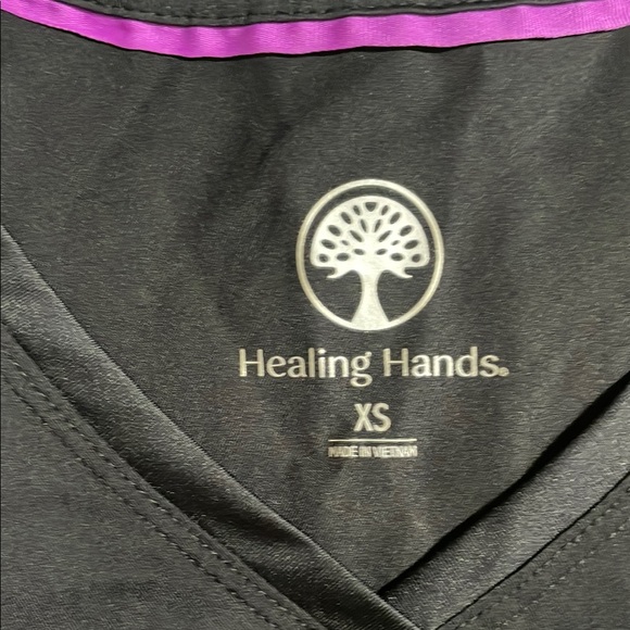 Black healing hands v-Neck Scrub Top- XS NWT - Picture 2 of 4